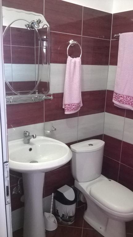 Apartaments Sara Ksamil Eksteriør billede